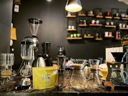 کافه کی آر بی قم بهترین کافه های یزد