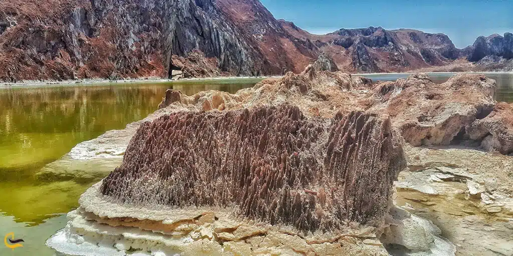 گنبد نمکی بهترین جای دیدنی قم